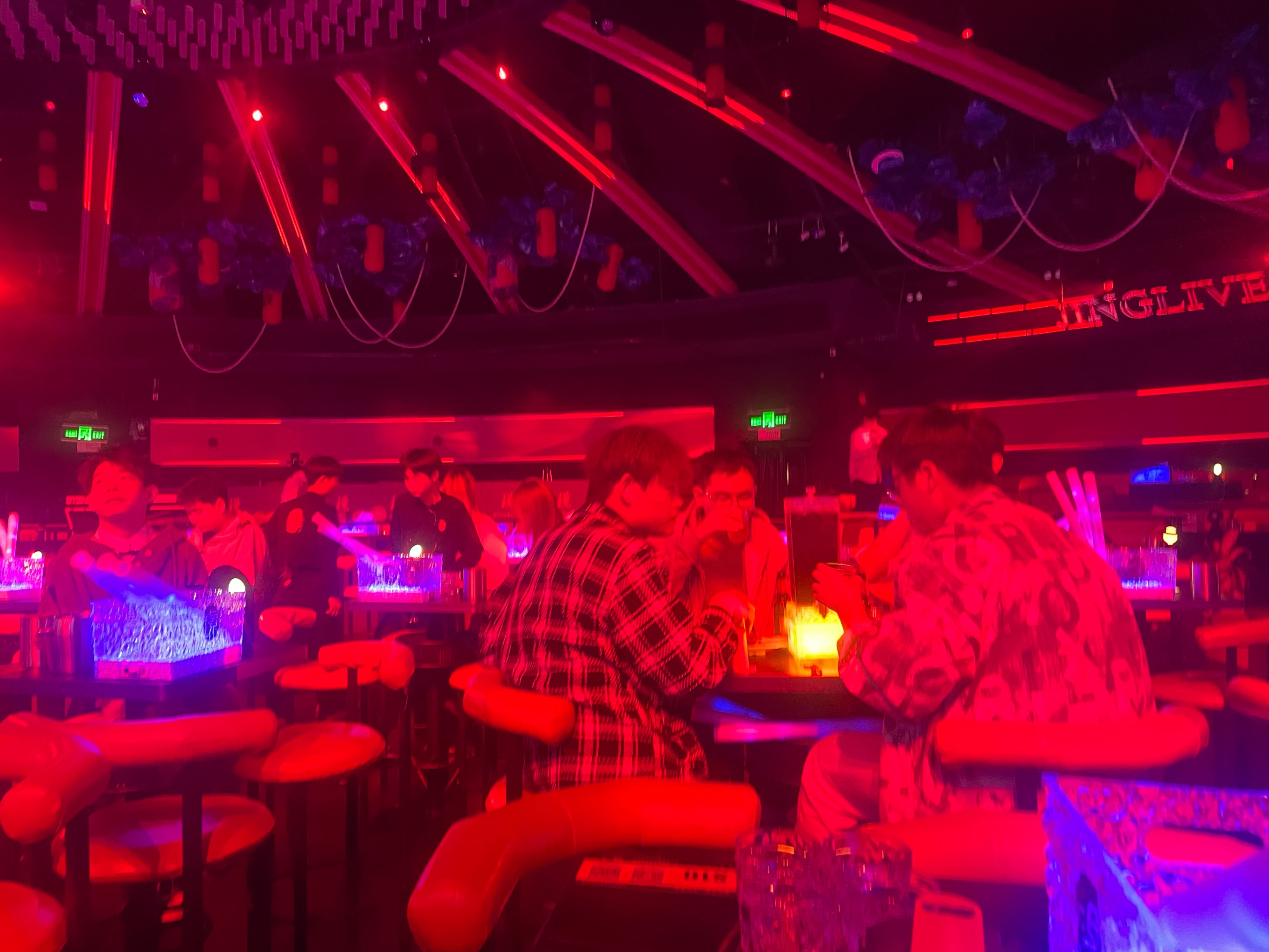 苏州商务ktv环境如何商务ktv好吗-吴中区ktv预定